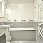 Ada Homes B76 شقة براشوف