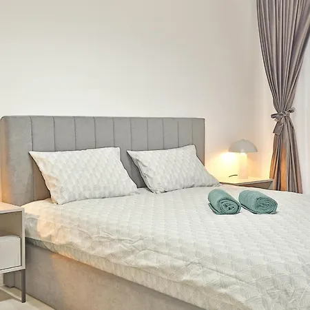 Ada Homes B76 * Brasov